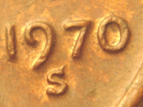 1970-S-Lincoln-Memorial-Cent--Top-Of-The-S